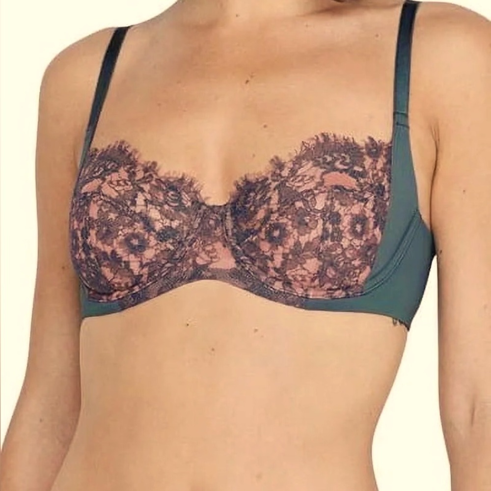 Entice Lace Side Support Balconette Bra NWT